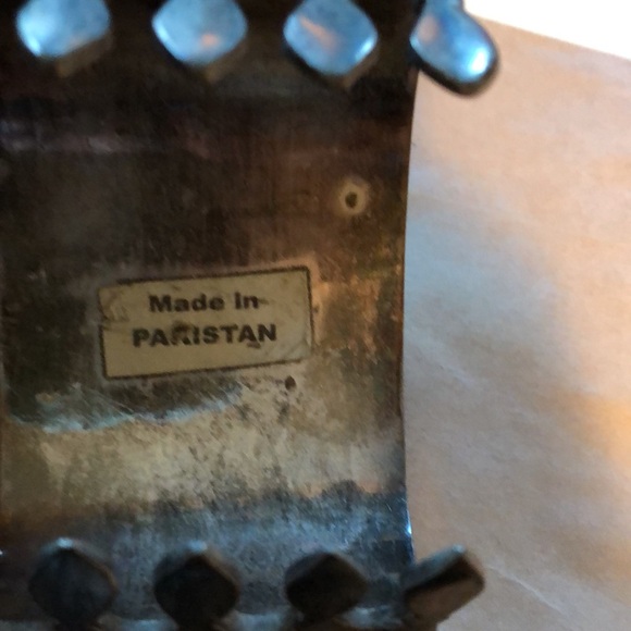 Costume Jewelry multiple pieces - Picture 3 of 6